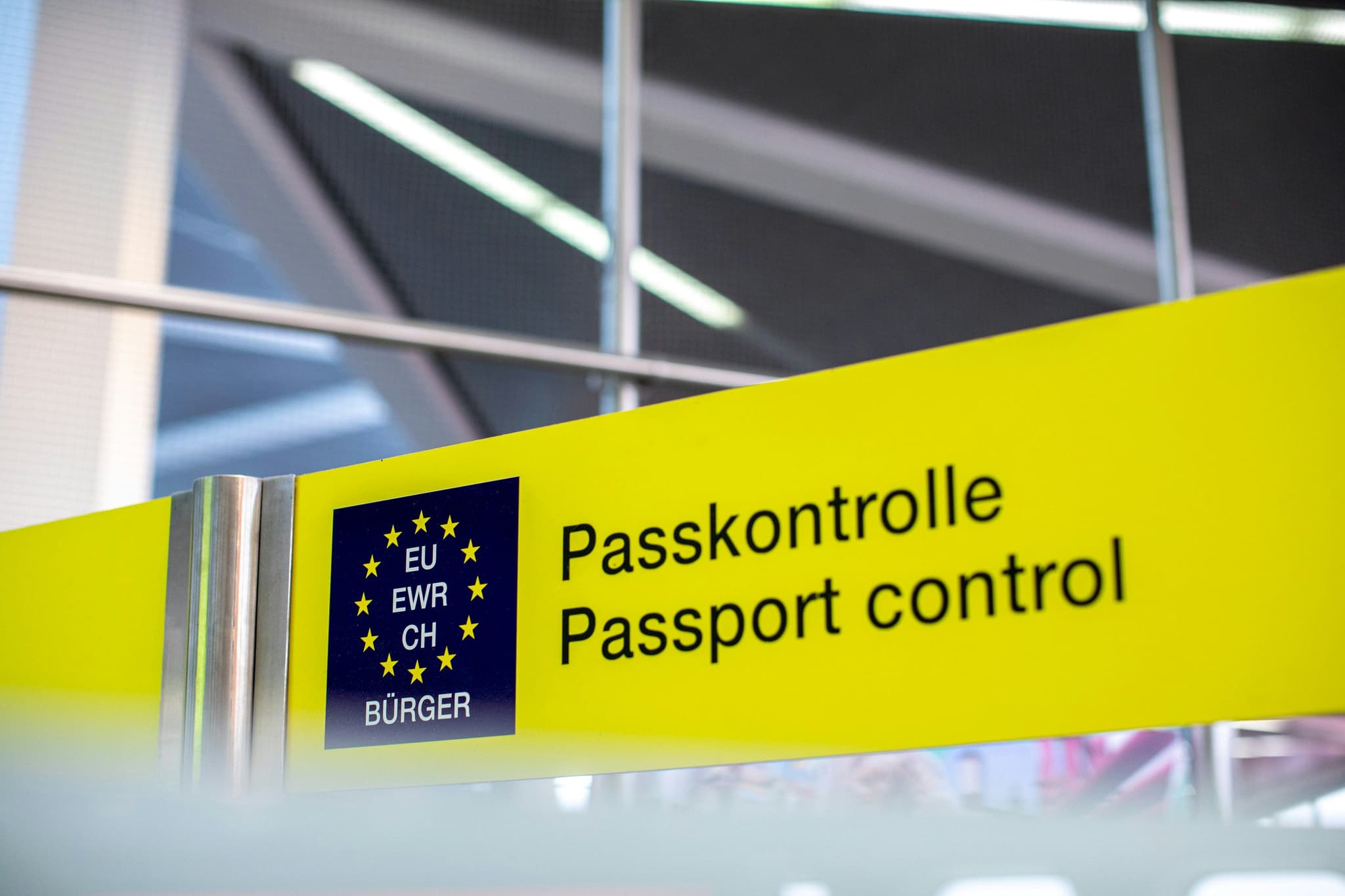 European Passport Control signage