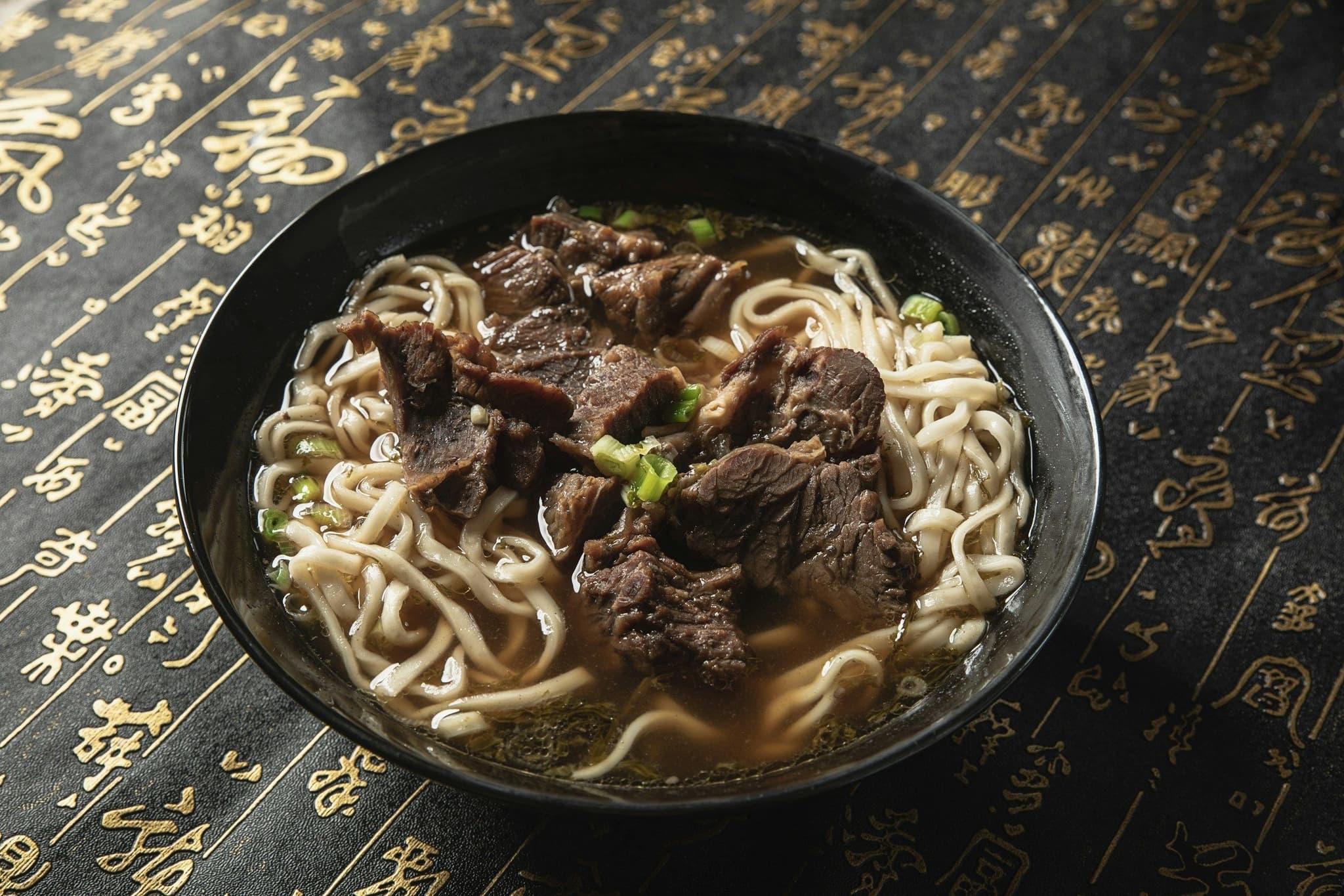 A bowl of beef noodle soup