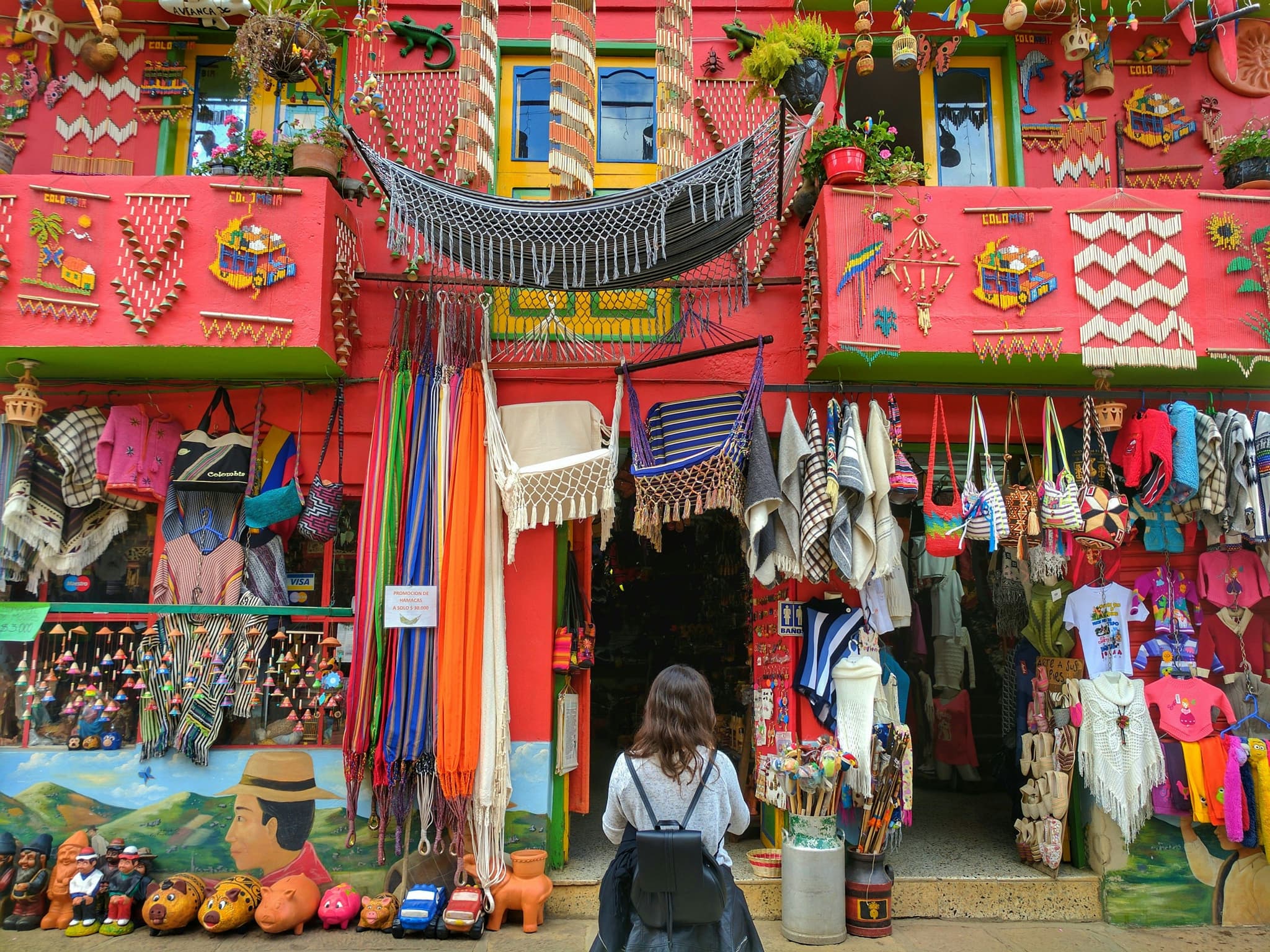 Colourful shop in Cartagena selling handmade crafts
