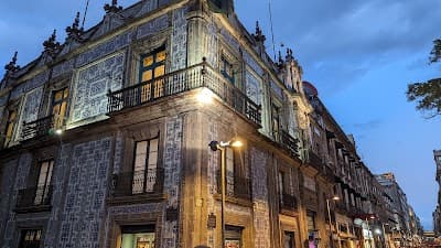 The House of Tiles