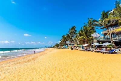 Mount Lavinia Beach.