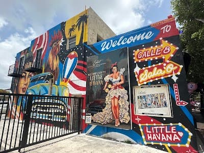 Calle ocho Miami / Eight Street Miami