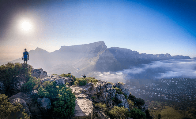 Cape Hiking Experience (Lions Head & Table Mountain Hiking Tours)